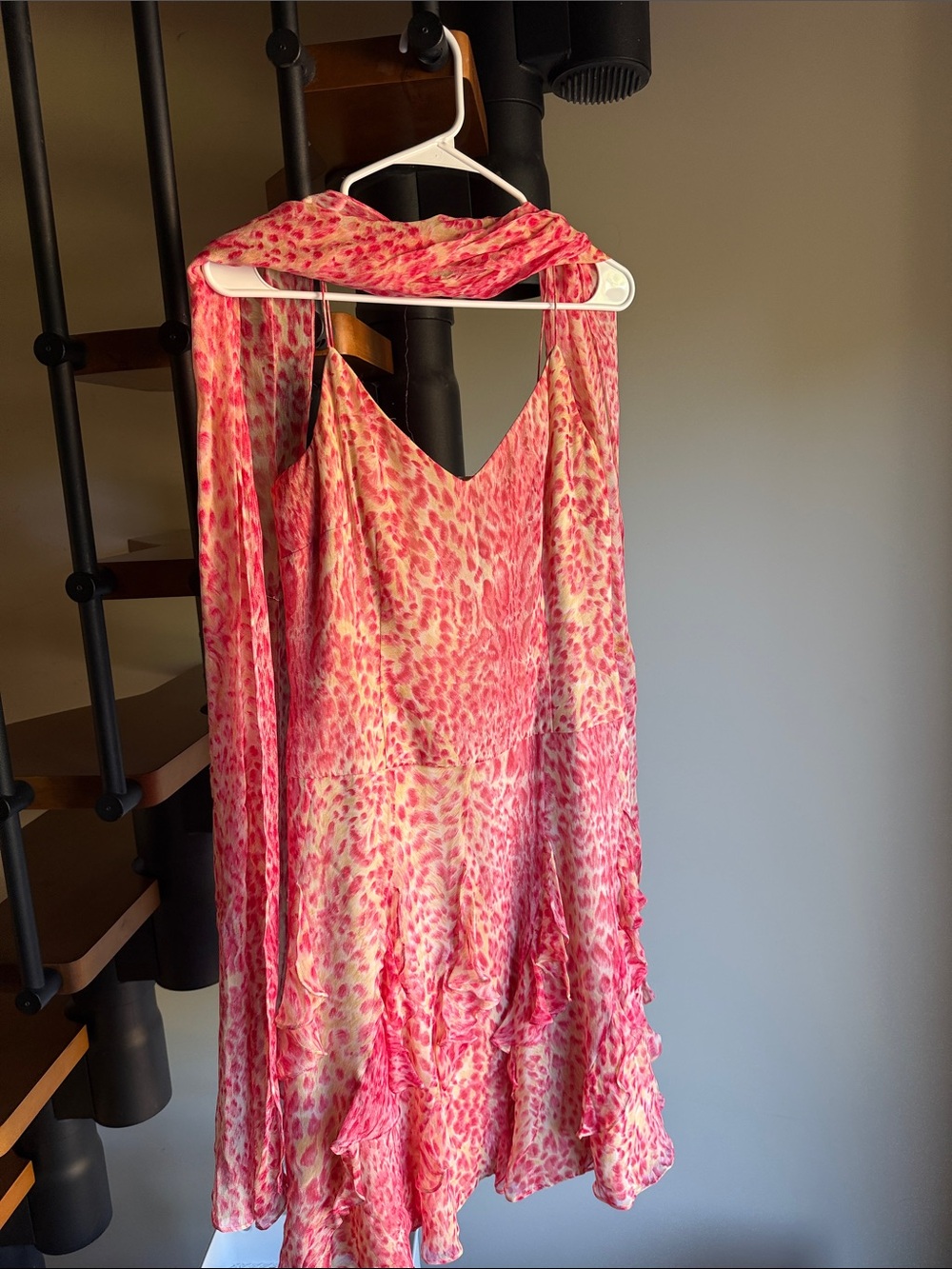 Vintage y2k silk ruffle Kay Unger pink cheeta dress with matching scarf